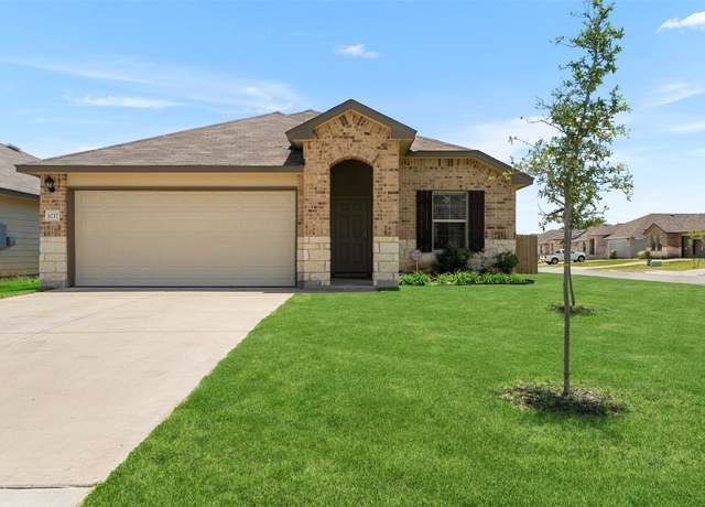 Property at 1037 Oxford Ln, Troy, TX 76579, 3 beds, 2 baths