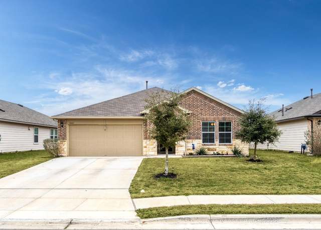 Property at 1441 Parkwood, Seguin, TX 78155, 4 beds, 2 baths