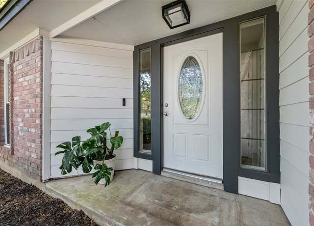 Property at 3403 Northwest Blvd, Georgetown, TX 78628, 4 beds, 2.5 baths