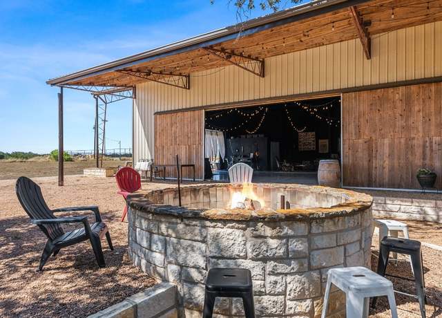 Property at 7394 Creek Rd, Dripping Springs, TX 78620, 2 beds, 2.5 baths