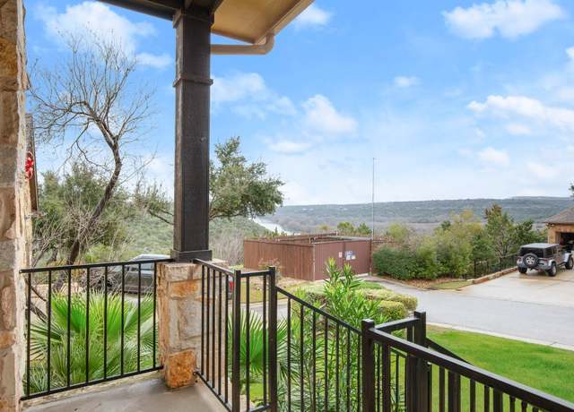 Property at 11704 Palisades Pkwy, Austin, TX 78732, 4 beds, 3.5 baths