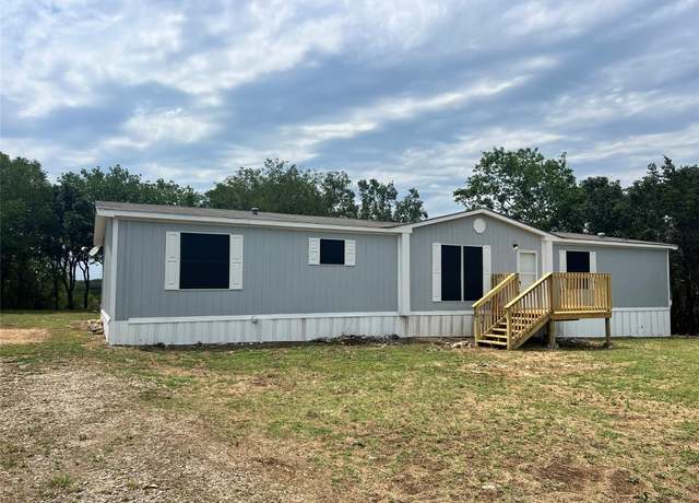 Property at 460 Morningwood Dr, San Marcos, TX 78666, 3 beds, 2 baths