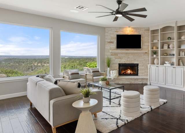 Property at 10601 Pointe View Dr, Austin, TX 78738, 4 beds, 3 baths