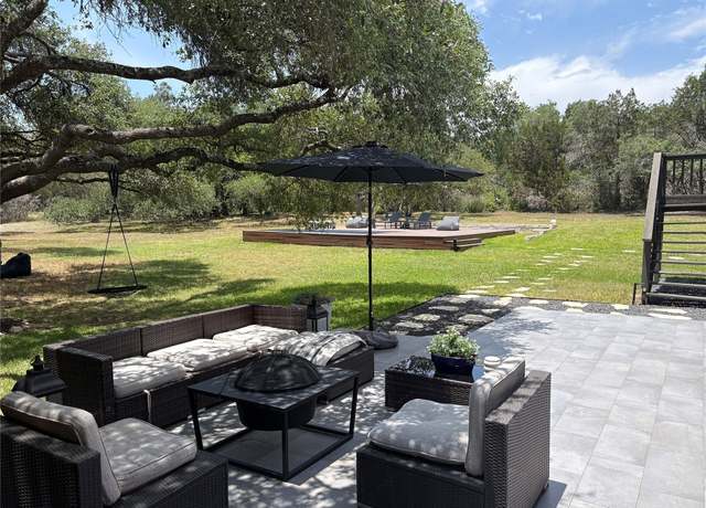 Property at 10705 Oak Valley Ct, Austin, TX 78736, 4 beds, 3.5 baths