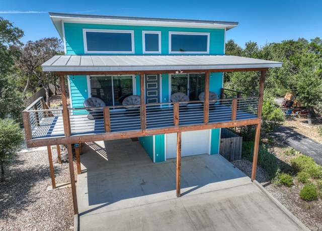 Property at 143 Mountainview Dr, Canyon Lake, TX 78133, 3 beds, 3 baths