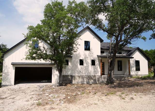 Property at 48 Acacia Dr, Wimberley, TX 78676, 3 beds, 2.5 baths