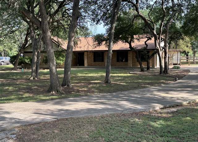 Property at 331 Live Oak Dr, Mountain City, TX 78610, 4 beds, 2.5 baths
