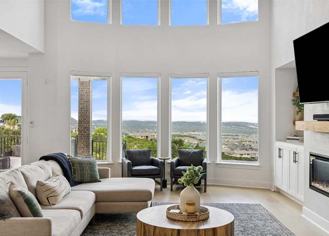 Property at 6220 Sontag Dr, Austin, TX 78738, 5 beds, 4.5 baths