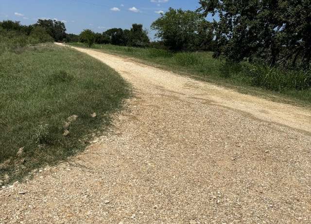 Property at 1384 Private Road 3023 Rd, Elgin, TX 78621, 3 beds, 2 baths