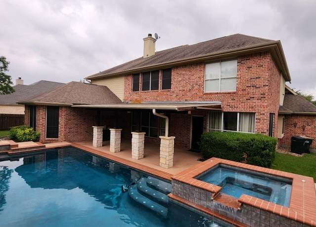 Property at 11710 Uplands Ridge Dr, Austin, TX 78738, 5 beds, 3.5 baths