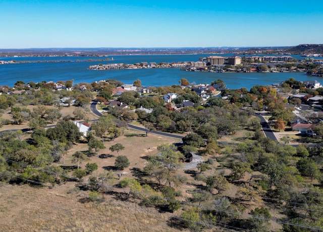 Property at 107 Cochise Cir, Horseshoe Bay, TX 78657