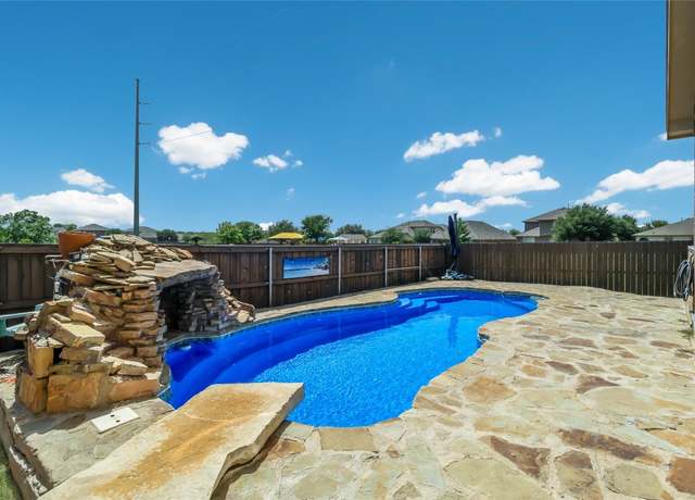 Property at 2921 Winding Trl, Schertz, TX 78108, 4 beds, 2.5 baths