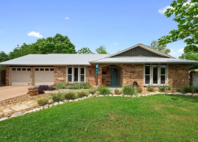 Property at 2400 Rustic Oak Ln, Austin, TX 78748, 3 beds, 2 baths