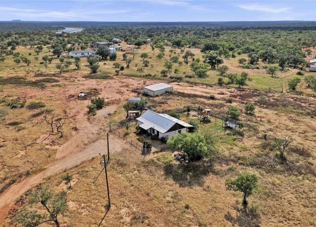 Property at 127 Offer Ln, Llano, TX 78643, 2 beds, 2 baths