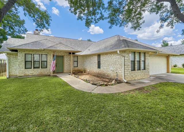 Property at 160 Turkey Run, Meadowlakes, TX 78654, 4 beds, 2 baths