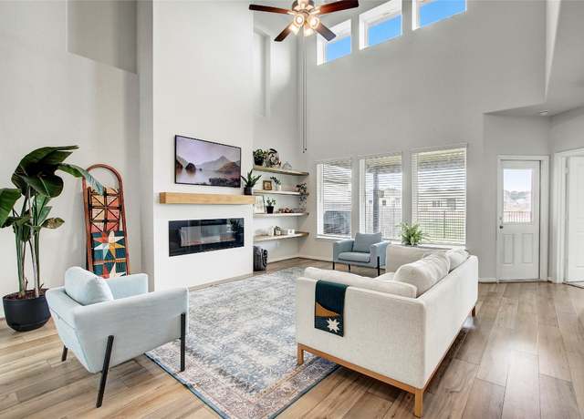 Property at 930 Blue Oak Blvd, San Marcos, TX 78666, 4 beds, 3.5 baths