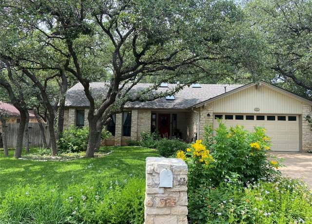 Property at 504 Greenwood Dr, Georgetown, TX 78628, 3 beds, 2.5 baths
