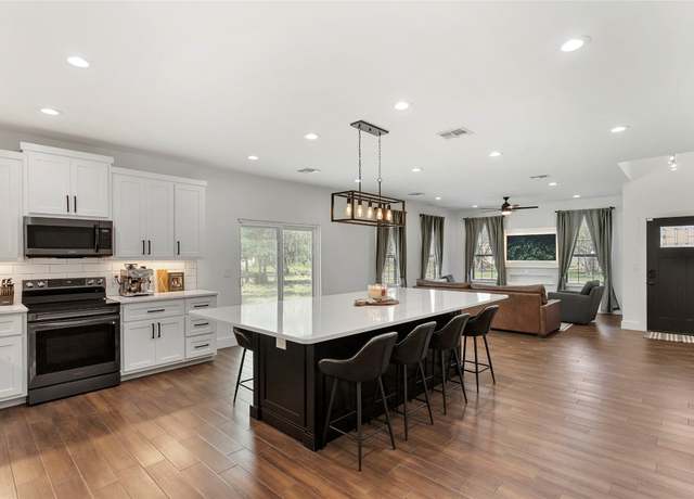 Property at 839 Cypress Ln, Cottonwood Shores, TX 78657, 4 beds, 4 baths