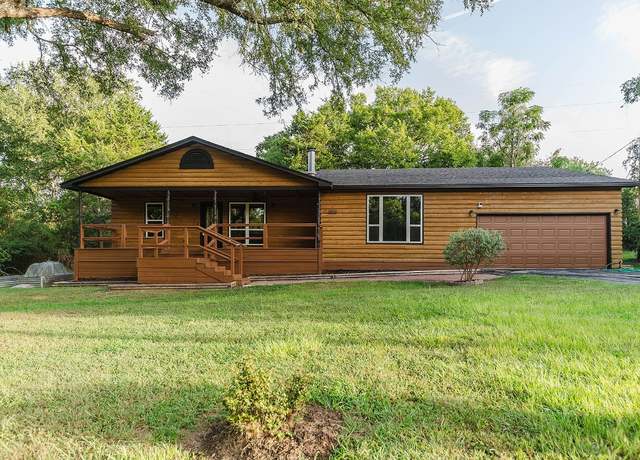 Property at 188 W Kaanapali Ln, Bastrop, TX 78602, 4 beds, 3 baths