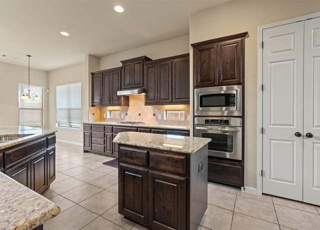 Property at 100 Calima Cv, Round Rock, TX 78681, 4 beds, 3.5 baths