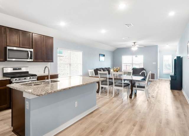 Property at 17109 Calipatria Ln, Pflugerville, TX 78660, 4 beds, 2 baths