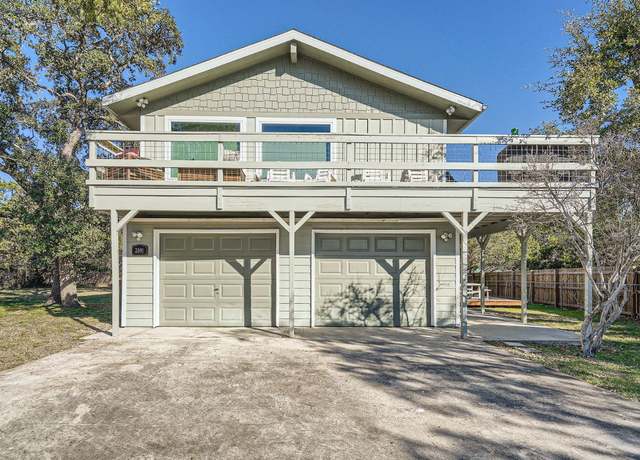 Property at 2591 Lakeshore Dr, Canyon Lake, TX 78133, 3 beds, 2 baths