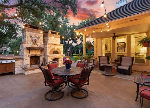 Property at 109 Lost Spur, Horseshoe Bay, TX 78657, 3 beds, 2.5 baths