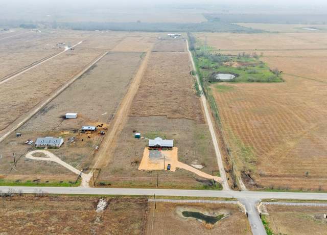 Property at 1355 Scull Rd, San Marcos, TX 78666, 4 beds, 2 baths