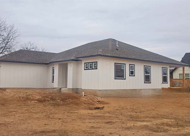 Property at 104 Hickory Dr, Granite Shoals, TX 78654, 3 beds, 2 baths