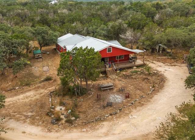 Property at 1600 Alpine Trl, San Marcos, TX 78666, 5 beds, 3.5 baths