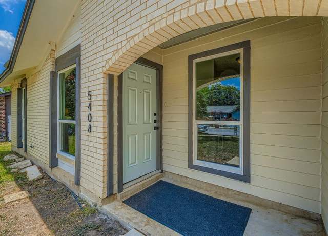 Property at 5408 Peppertree Pkwy, Austin, TX 78744, 3 beds, 1.5 baths