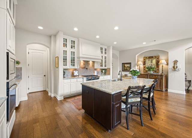 Property at 103 Maddy Way, Austin, TX 78738, 5 beds, 4 baths