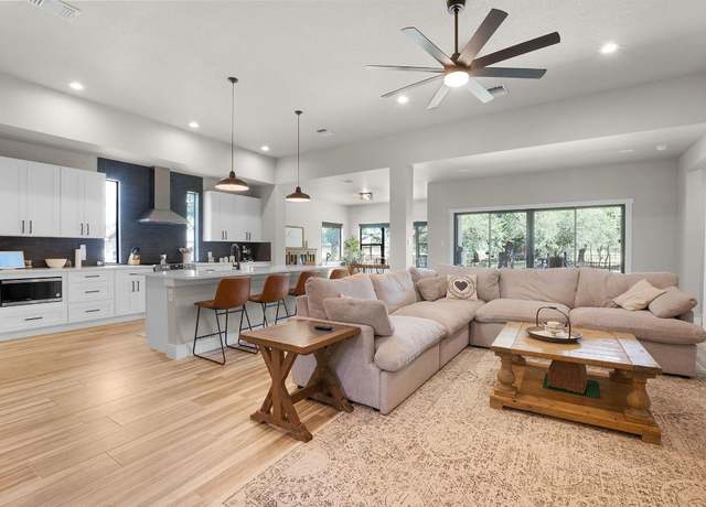 Property at 809 John Price, Blanco, TX 78606, 3 beds, 2.5 baths