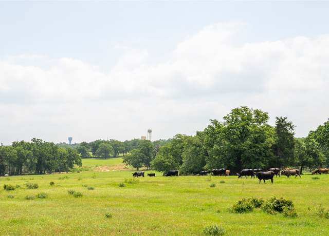 Property at 624 County Road 306, Rockdale, TX 76567, 4 beds, 2 baths