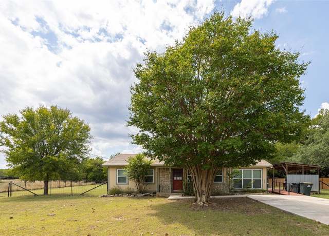Property at 275 Stoney Creek Meadows Dr, Wimberley, TX 78676, 2 beds, 1 bath