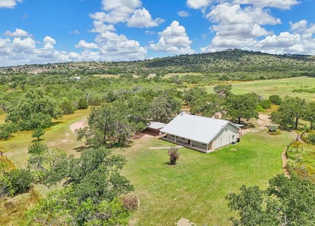 Property at 2715 Crider Rd, Marble Falls, TX 78654, 3 beds, 2 baths
