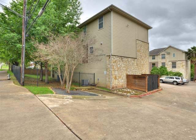 Property at 1402 Parker Ln, Austin, TX 78741, 2 beds, 2.5 baths