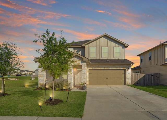 Property at 1116 View Dr, Georgetown, TX 78628, 5 beds, 3 baths