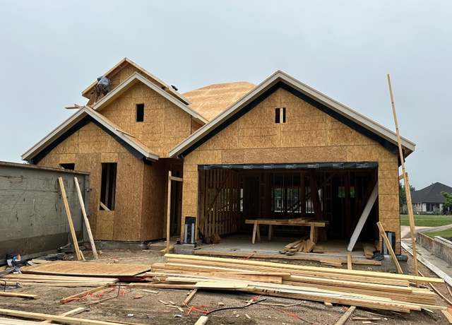 Property at 107 Preston Trl, Meadowlakes, TX 78654, 3 beds, 2.5 baths