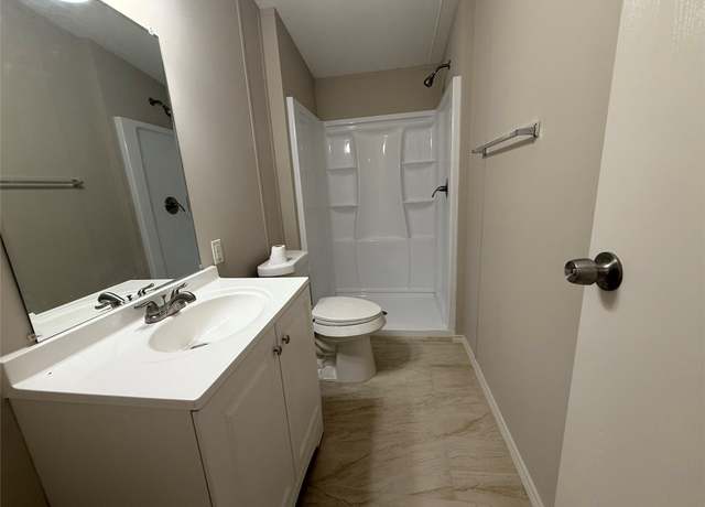Property at 20701 Liveoak Ln, Manor, TX 78653, 3 beds, 2 baths