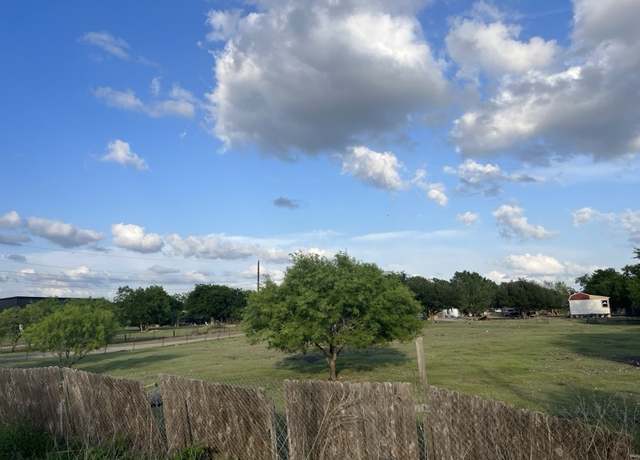 Property at 9507 Capitol View Dr, Austin, TX 78747, 6 beds, 3 baths