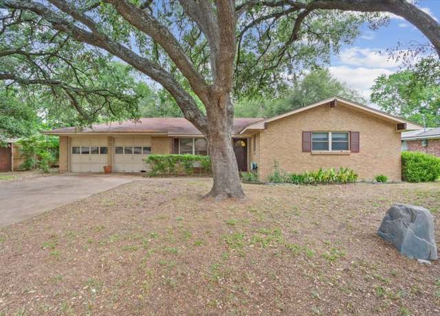 Property at 4412 Briar Cliff Rd, Temple, TX 76502, 3 beds, 2 baths