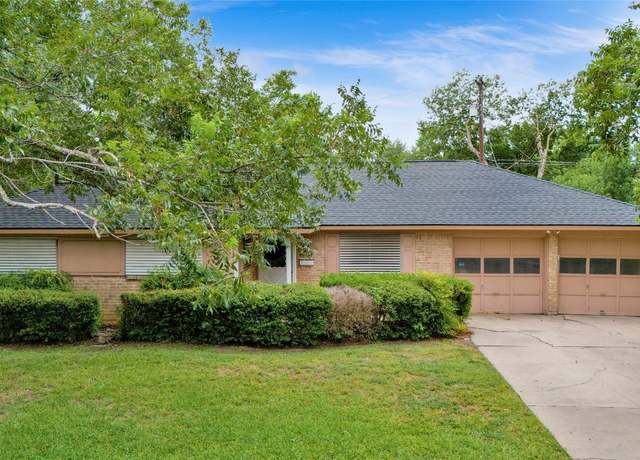 Property at 5724 Wellington Dr, Austin, TX 78723, 4 beds, 2 baths