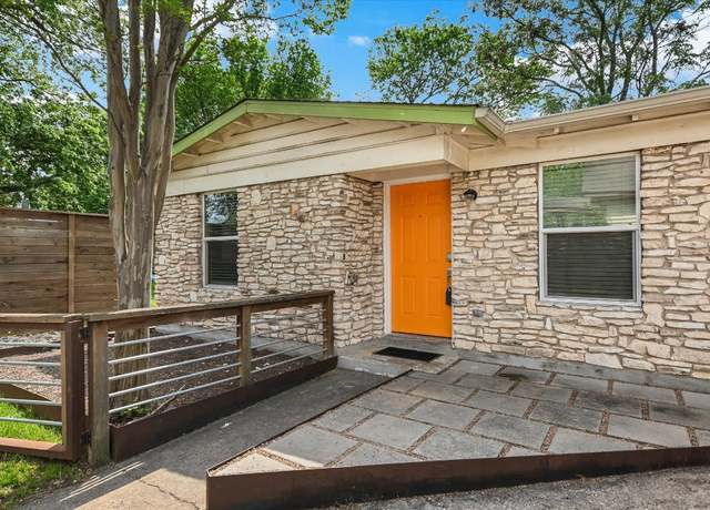 Property at 1705 E 14th St Unit B, Austin, TX 78702, 3 beds, 2 baths