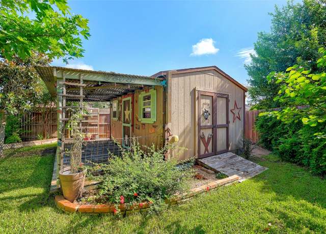 Property at 1904 Cactus Mound Dr, Leander, TX 78641, 3 beds, 2.5 baths