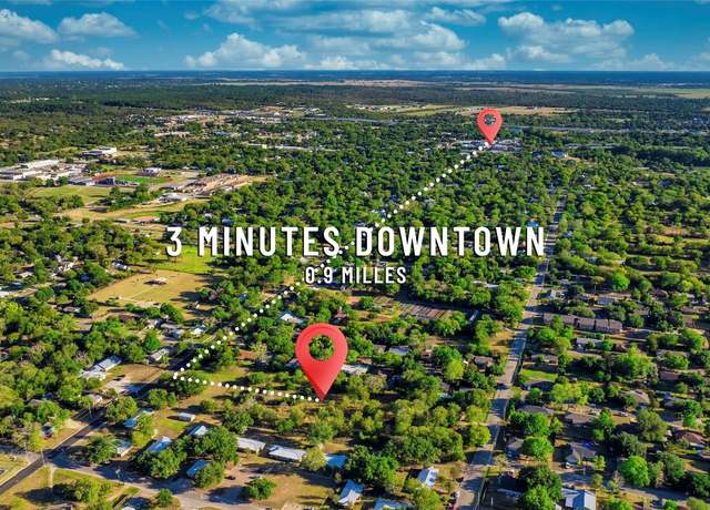 Property at 2006B Wilson St, Bastrop, TX 78602