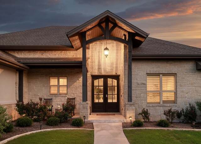 Property at 308 Aldea Cv, Georgetown, TX 78633, 4 beds, 3.5 baths