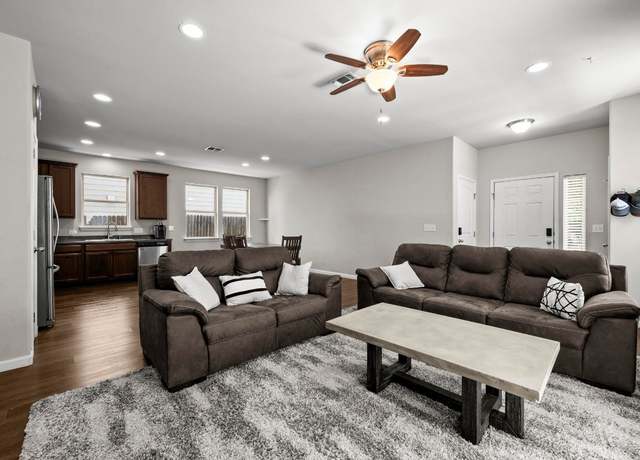 Property at 328 Triumph Rd, Buda, TX 78610, 3 beds, 2 baths