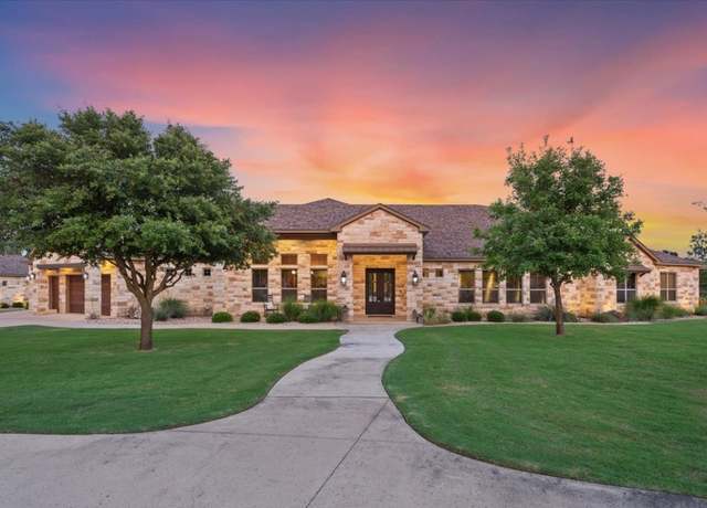 Property at 535 Creekside Dr, Salado, TX 76571, 4 beds, 5 baths