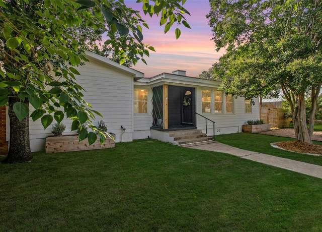 Property at 103 N Avenue C, Johnson City, TX 78636, 4 beds, 3 baths